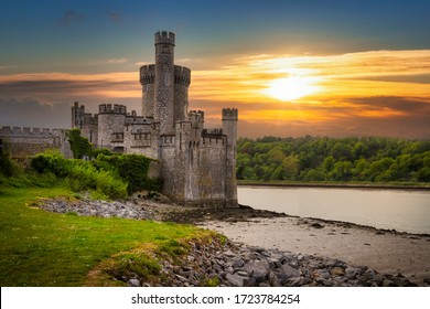 Blackrock Castle and observarory in Cork at sunset, Ireland
