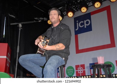 Blake Shelton At The JCPenney Holiday Giving Tour With Blake Sheton, Westfield  Culver City, Culver City, CA 12-08-12