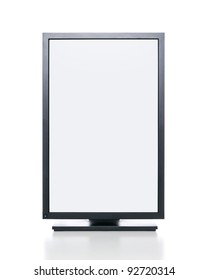 Blank graphic computer monitor with clipping path for the screen