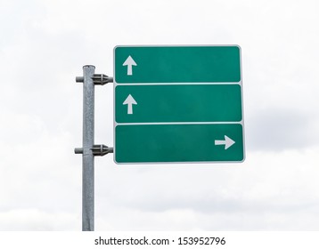 138,332 Blank directional sign Images, Stock Photos & Vectors ...