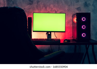 A blank screen computer on a table. E-sport concept.