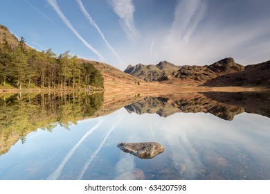 Blea Tarn Little Langdale Smoke Trails Stock Photo 634207598 | Shutterstock