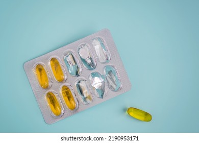 10 4 Yellow Blister Pills Images Stock Photos Vectors Shutterstock