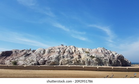 Blochistan Gadani Beach Rock Wallpaper