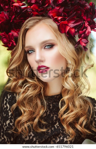 Blonde Girl Dark Lip Headdress Dark Stock Photo Edit Now 651796021