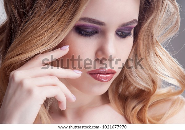 Blonde Girl Makeup Smoky Eyes Curled Stock Photo Edit Now 1021677970