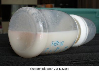 Blood From Breast Milk Pink Milk For Feed Baby Bad Milk Problem 