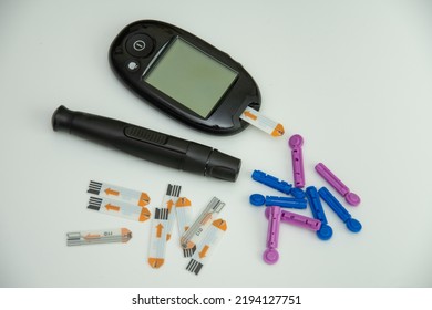 13,566 Glucose device Images, Stock Photos & Vectors | Shutterstock