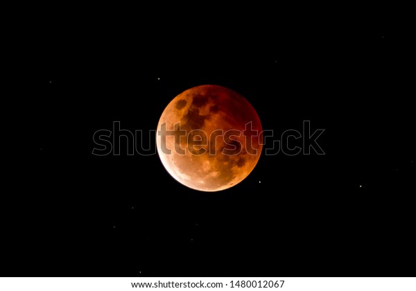 Blood Moon over Hunter Valley Detailed close\
up, NSW, Australia