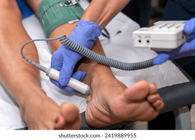 Blood pressure measurement from the popliteal artery leg, Ankle Brachial Index, Cardio‐ankle vascular index, tibial pulse. Posterior Tibial artery pulse palpation. PAP.