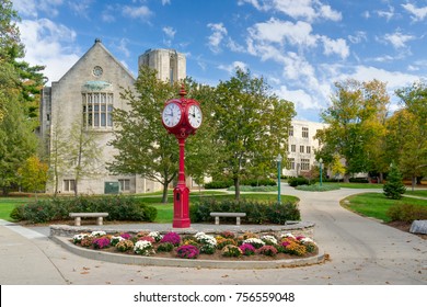 BLOOMINGTON, IN/USA - OCTOBER 22, 2017: Landmark Campus Clock And Logo On The Campus Of The University Of Indiana.