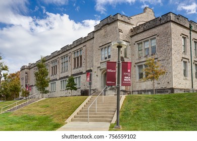 BLOOMINGTON, IN/USA - OCTOBER 22, 2017: School Of Public Health On The Campus Of The University Of Indiana.