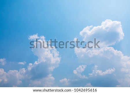 blu sky wiht  cloud  closeup