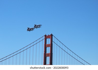 Blue Angels fly in the air 