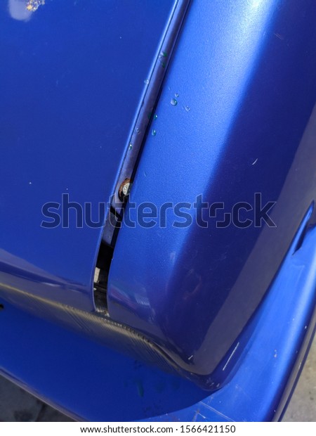 Blue Car Bonnet\
Daihatsu Mira L80 Mint