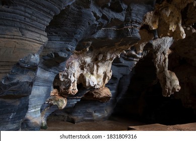 The blue cave is a small beutiful cave with metamorphic rocks,that comes from the contrast of dark (green-blue) and light colours .