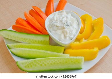 Blue Cheese Dip With Raw Vegetables