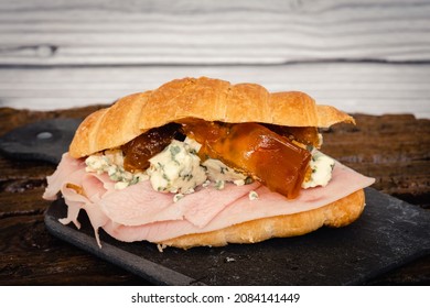 Blue Cheese Sandwich With Ham And Jam