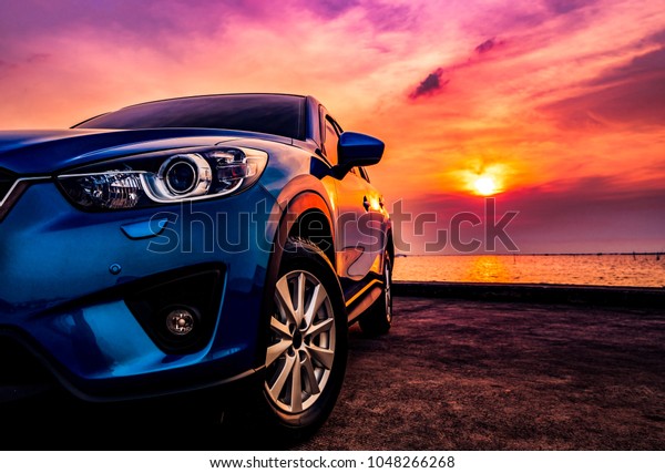 blue compact suv car sport 600w 1048266268