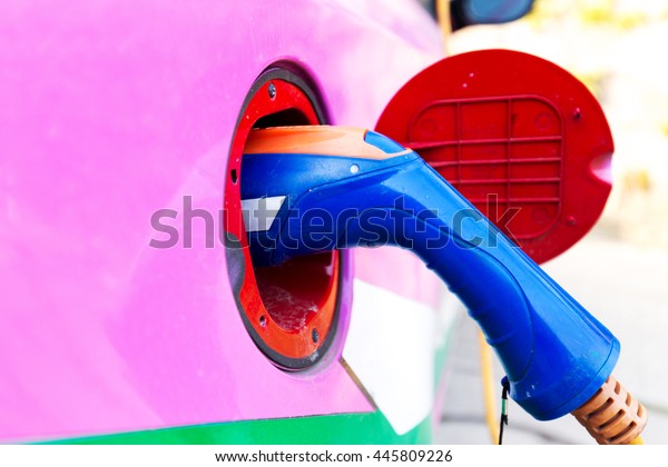 blue gas gun and pink\
car