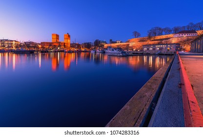 Blue Hour In Aker Brygge. 