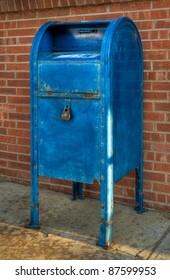 Blue Mailbox - Angle Right