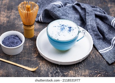 480 Spirulina latte Images, Stock Photos & Vectors | Shutterstock