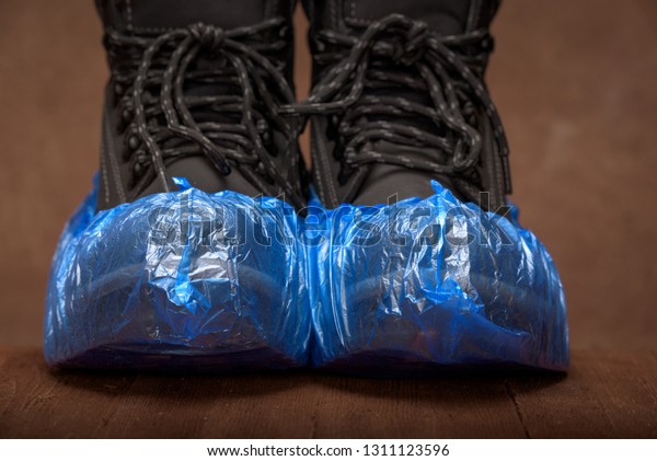 electrical overshoes