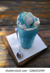 Blue Moon Bubblegum Milkshake Smoothie