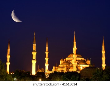 Blue Mosque In Istanbul. Night Scene.