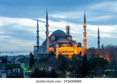 Blue Mosque In Istanbul Turkey 
