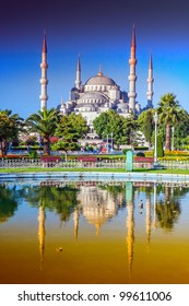 Blue Mosque In Istanbul - Turkey