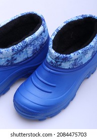 Blue Rain Boots With Snowflake Print Lining