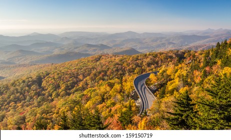 Blue Ridge Parkway, Linn Cove Viaduct In Peak Autumn Colors