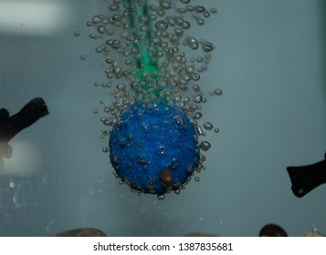 Blue Sand Stone Head With Oxygen Bubbles For Fish Tank 