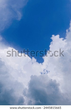 blue sky with brigh white cloud