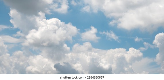 
Blue Sky And Clouds Stratocumulus. 
Beautiful Nature Time Lapse Sunset At Storm Clouds Cumulus.