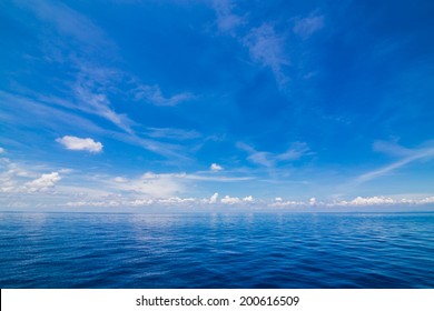 Blue Sky Expanse Of The Sea And White Clouds, Sea Scape