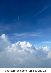 Blue sky and whit cloud
