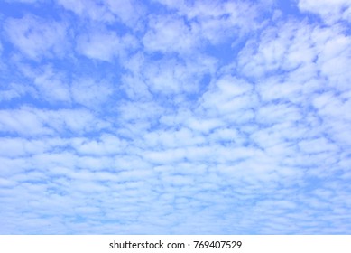 Blue Sky and white clouds
