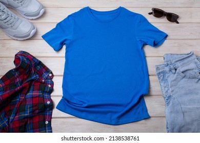 6,167 Tshirt presentation Images, Stock Photos & Vectors | Shutterstock