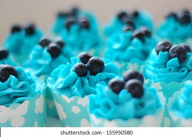 Blueberry Lemon Jello Cupcakes