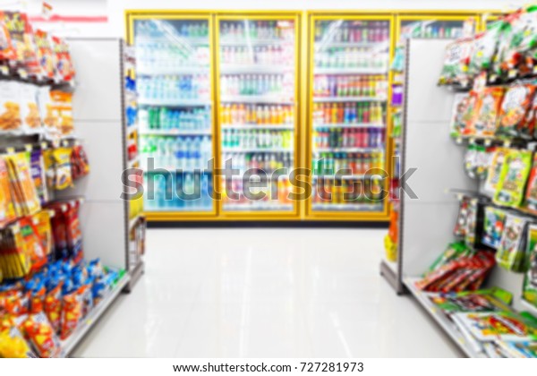 Blur image of
convenience store as
background.