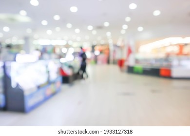 Blur image of mall with bokeh.