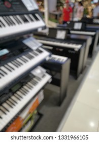 Blur Piano Key​board​ Sell​ In​ The​ Department​ Store.