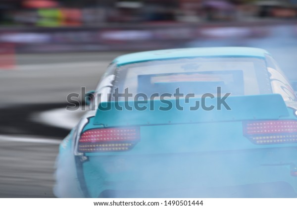 Blur  slide drift car,\
Back slide car