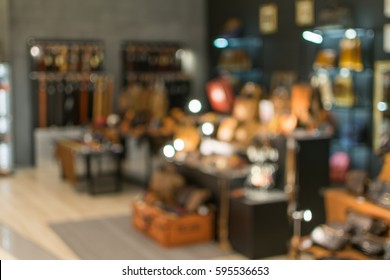 Blurred background : Clothing store and gift shop in the mall
