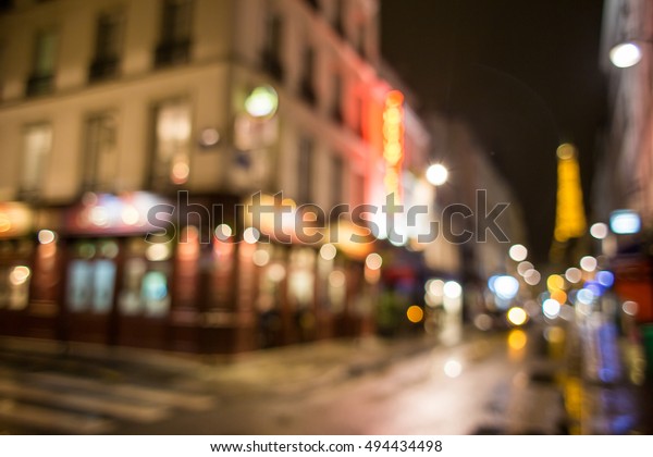 blurred background
Paris
