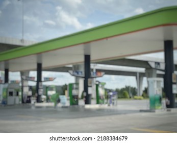 Service d'essence de station-service brouillé
