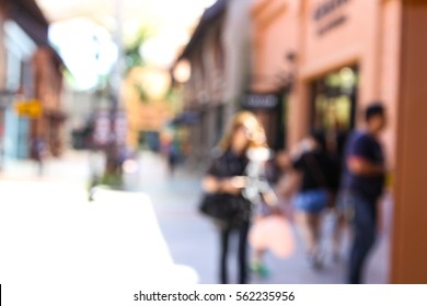 Blurred outdoor a shopping mall background